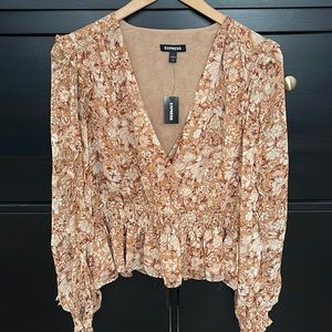 NWT - Express Peplum top